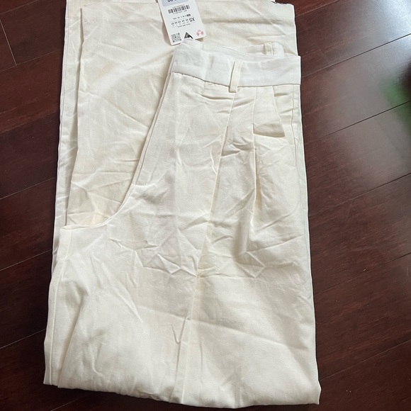 Zara Cream Wide-Leg High-Rise Trousers - Picture 6 of 8